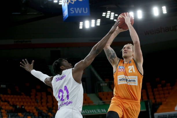 主场拿到分 主场拿到分