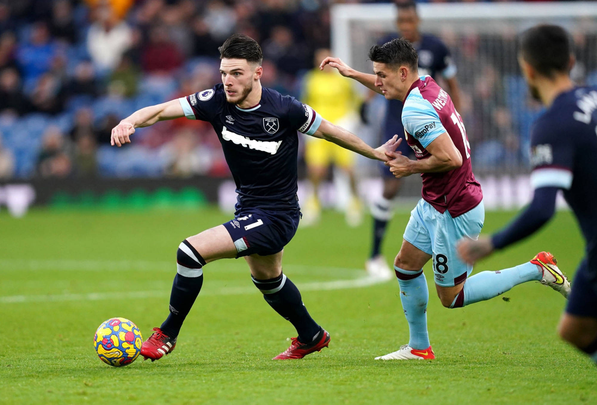 他不仅在转 他不仅在转