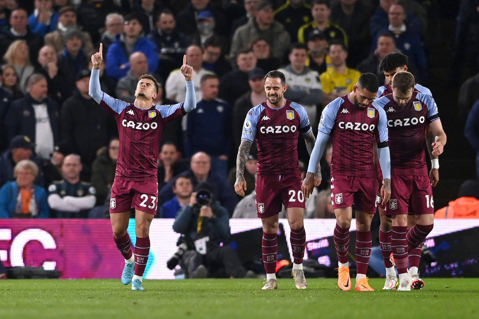 半决赛中 半决赛中